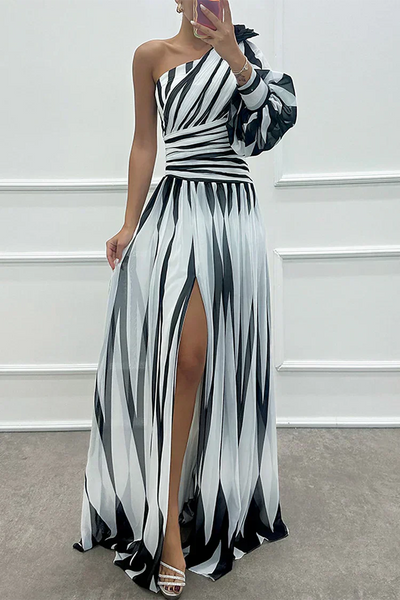 Shiloh - Chic Striped One-Shoulder Maxi Dress
