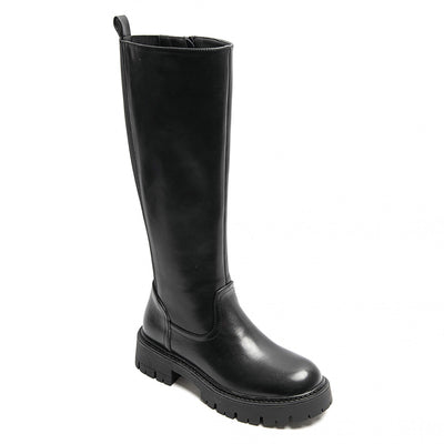5825™ – Classic Black Boots