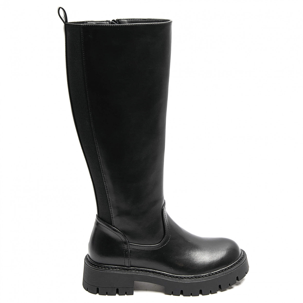 5825™ – Classic Black Boots