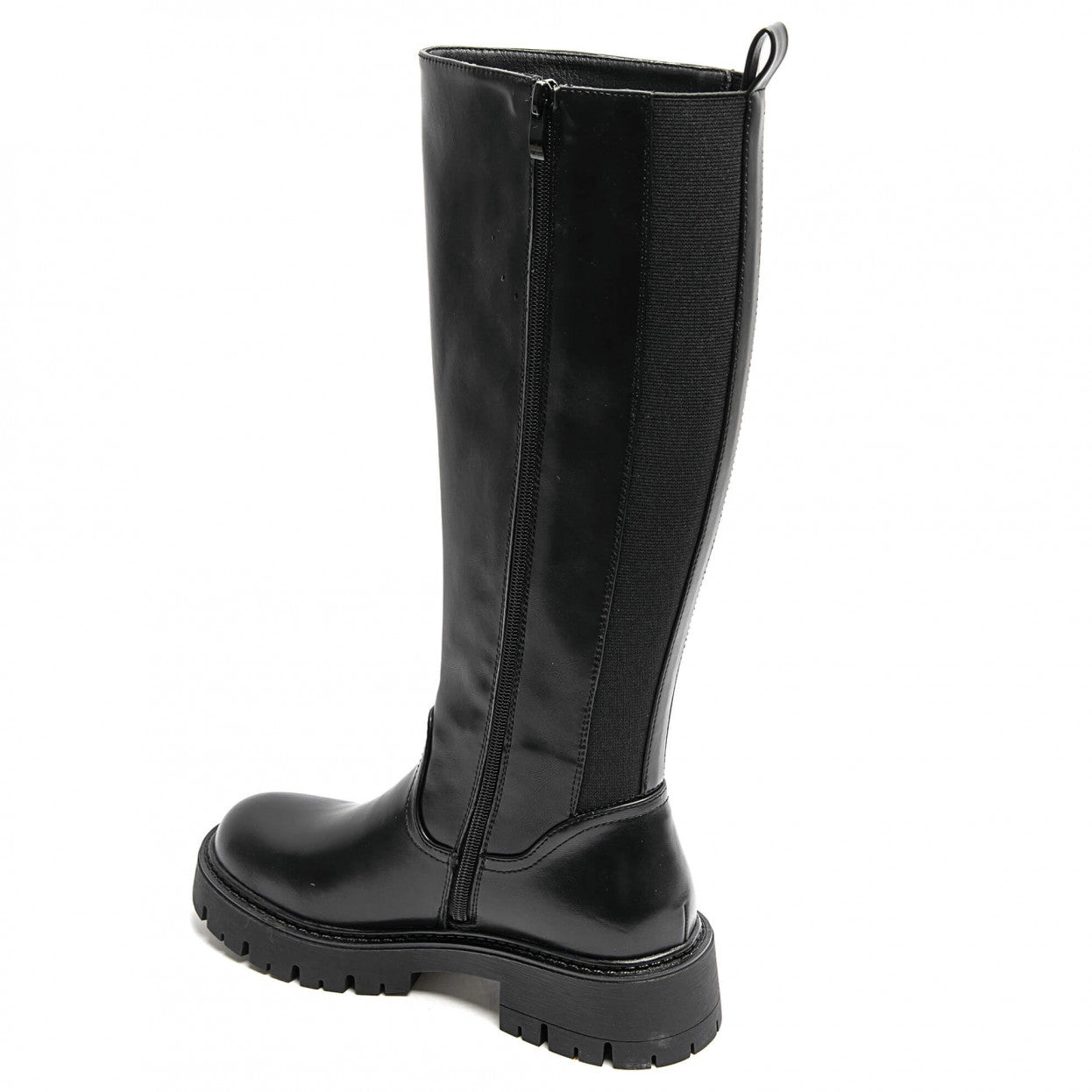 5825™ – Classic Black Boots