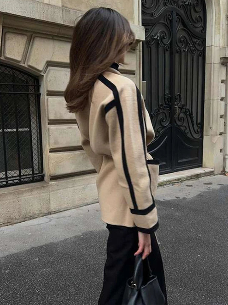 Spliced Contrast Woolen Coat