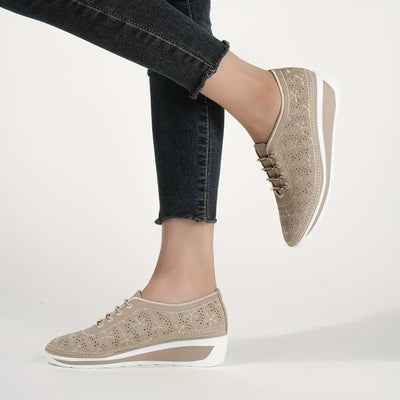 Casual low top wedge orthopedic sneakers