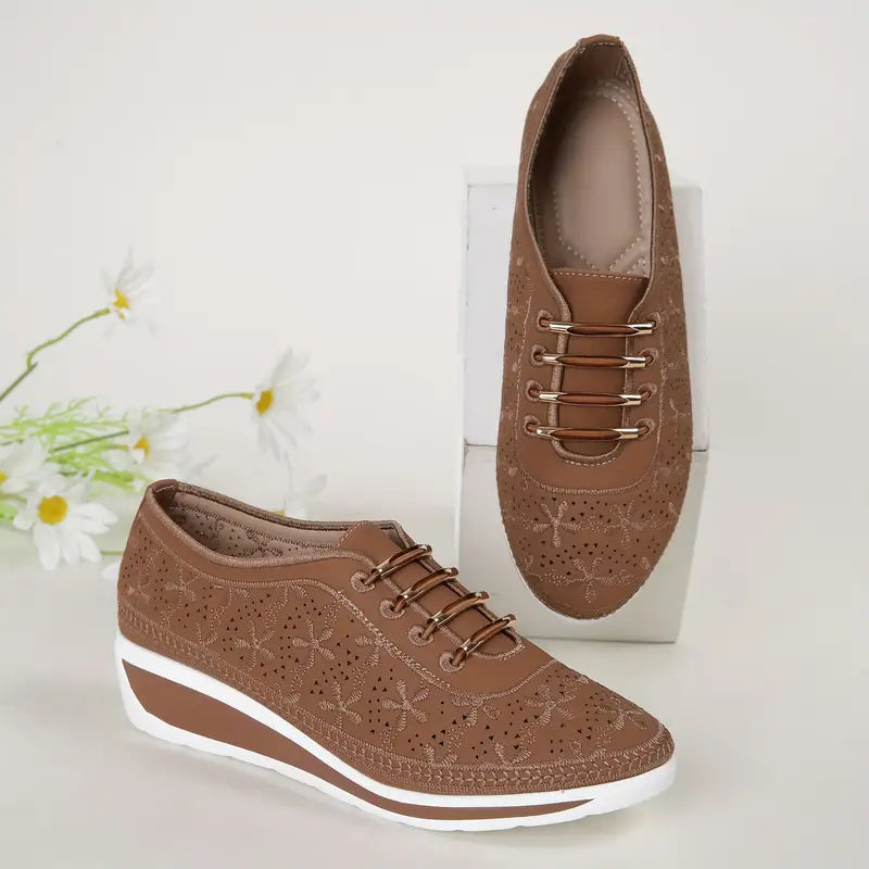Casual low top wedge orthopedic sneakers